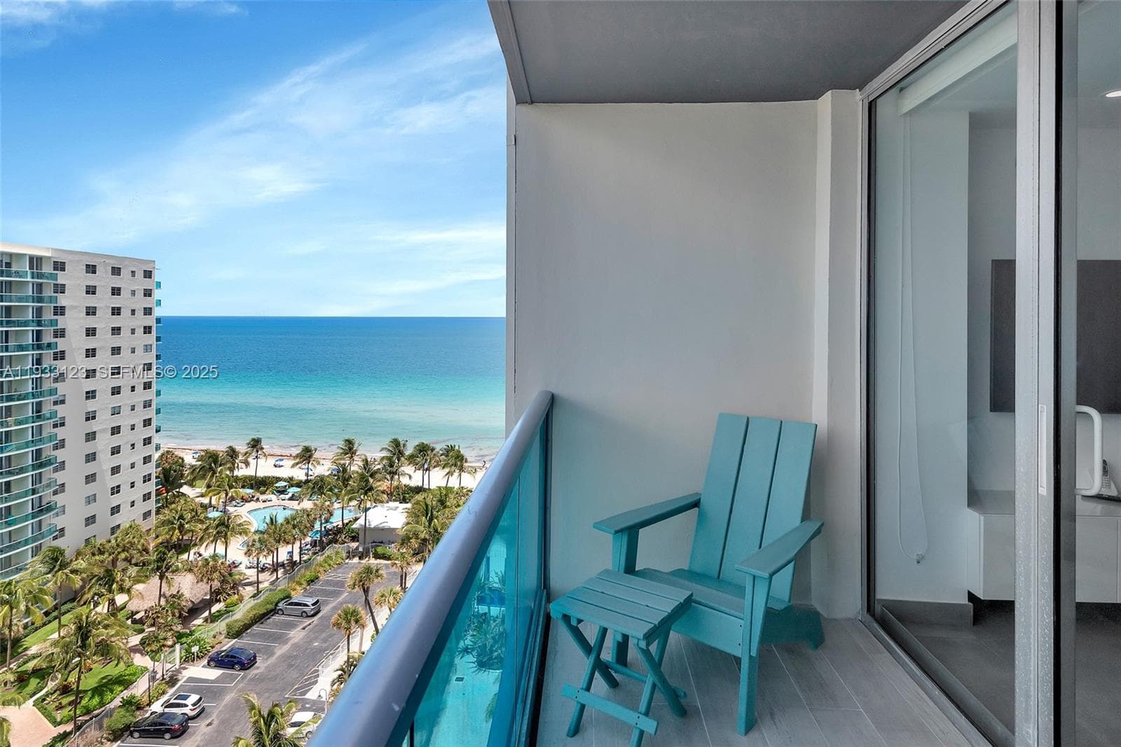 4001 Ocean Dr 14H photo 24