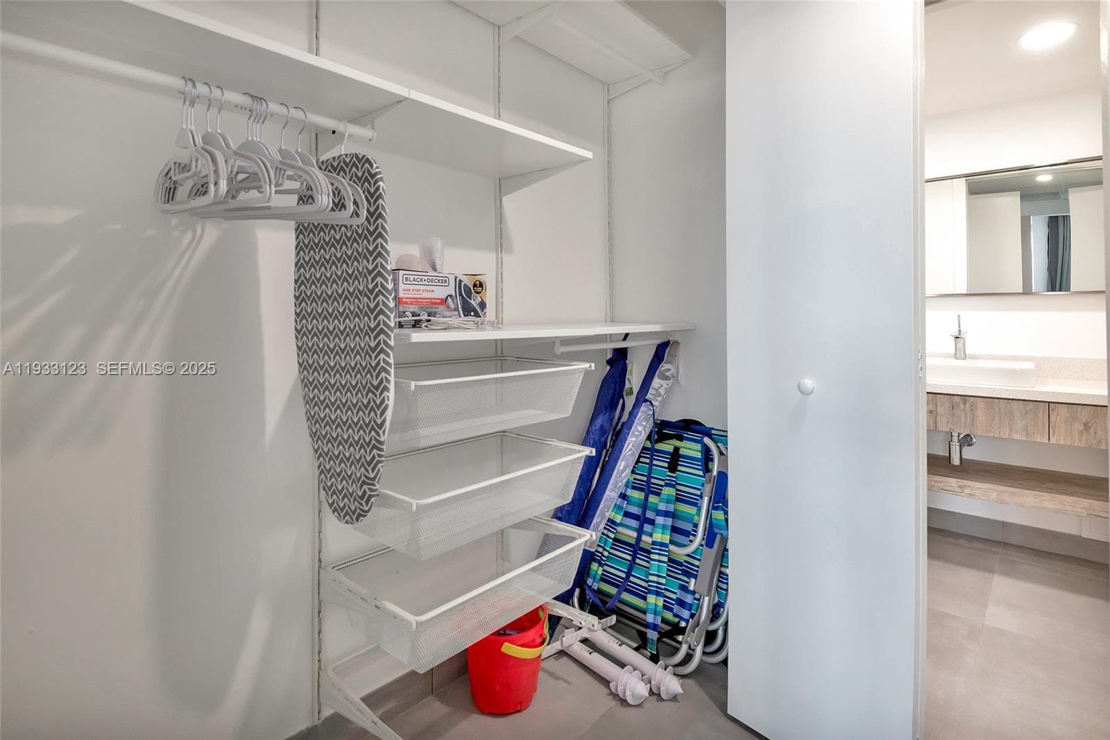 4001 Ocean Dr 14H photo 15