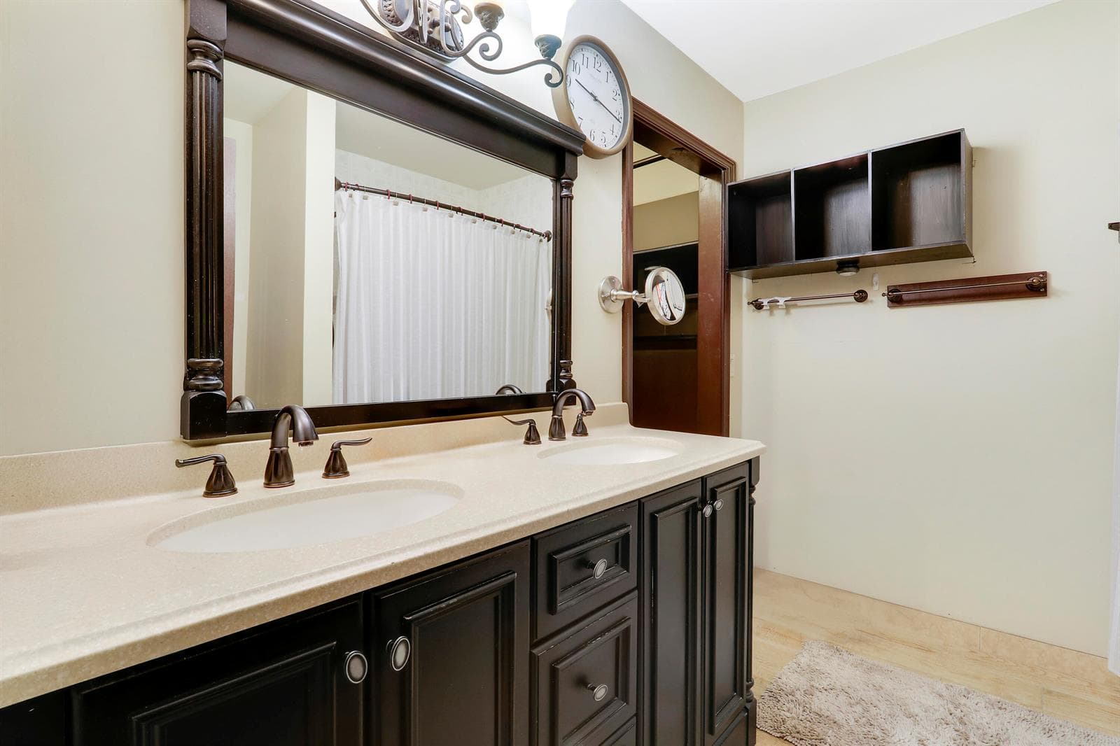 10868 Larch Court photo 24