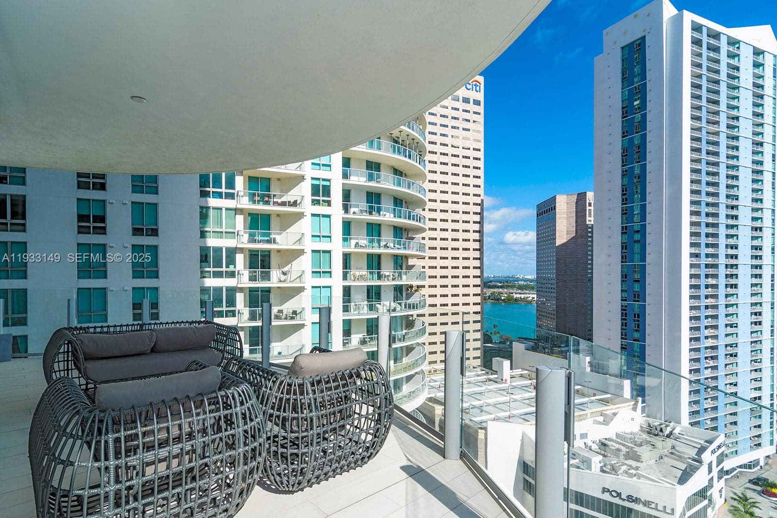 300 Biscayne Blvd Way 1901 photo 2