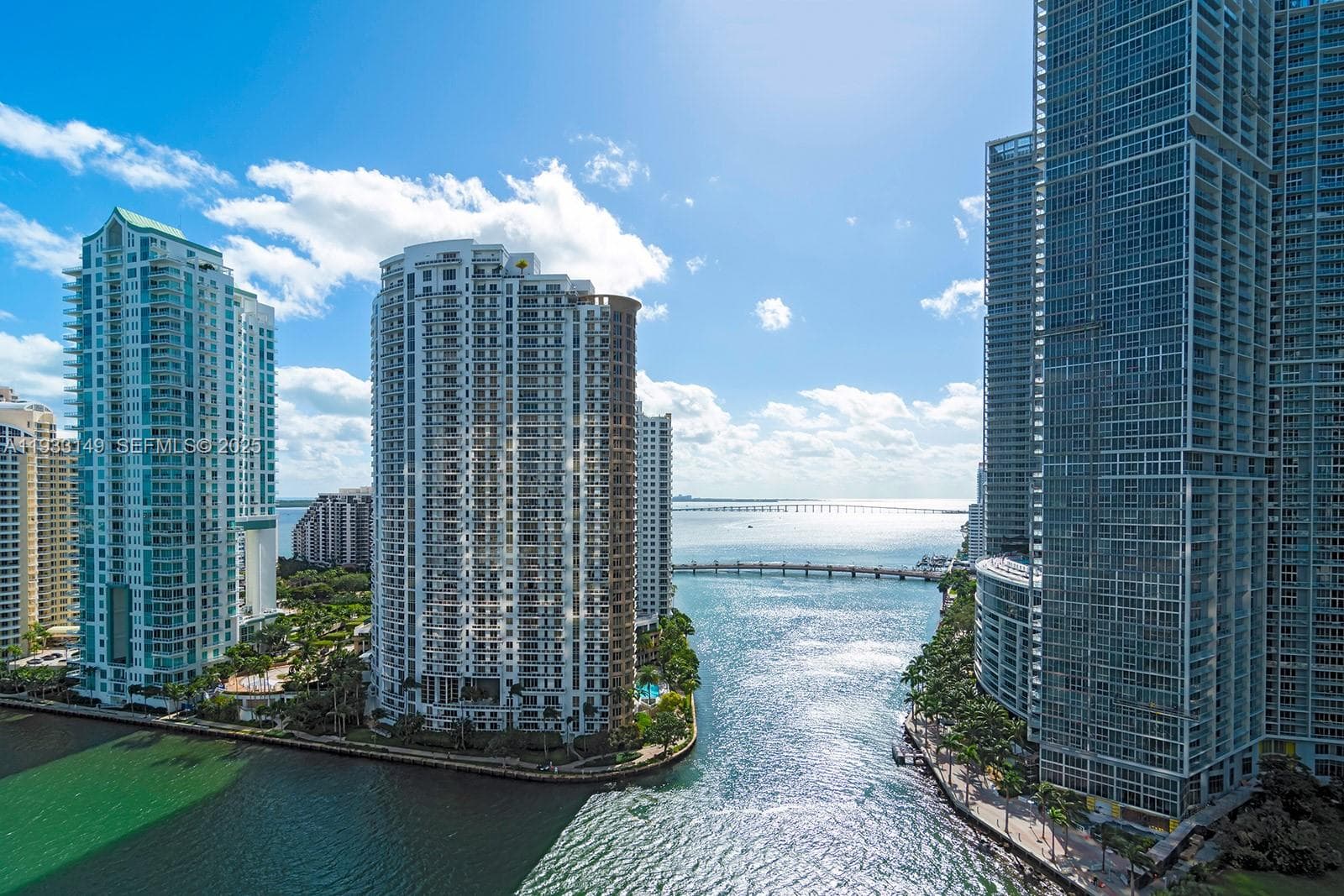 300 Biscayne Blvd Way 1901 photo 6