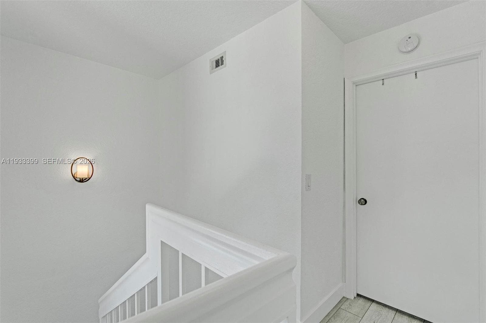 1105 Lake Shore Dr 202 photo 22