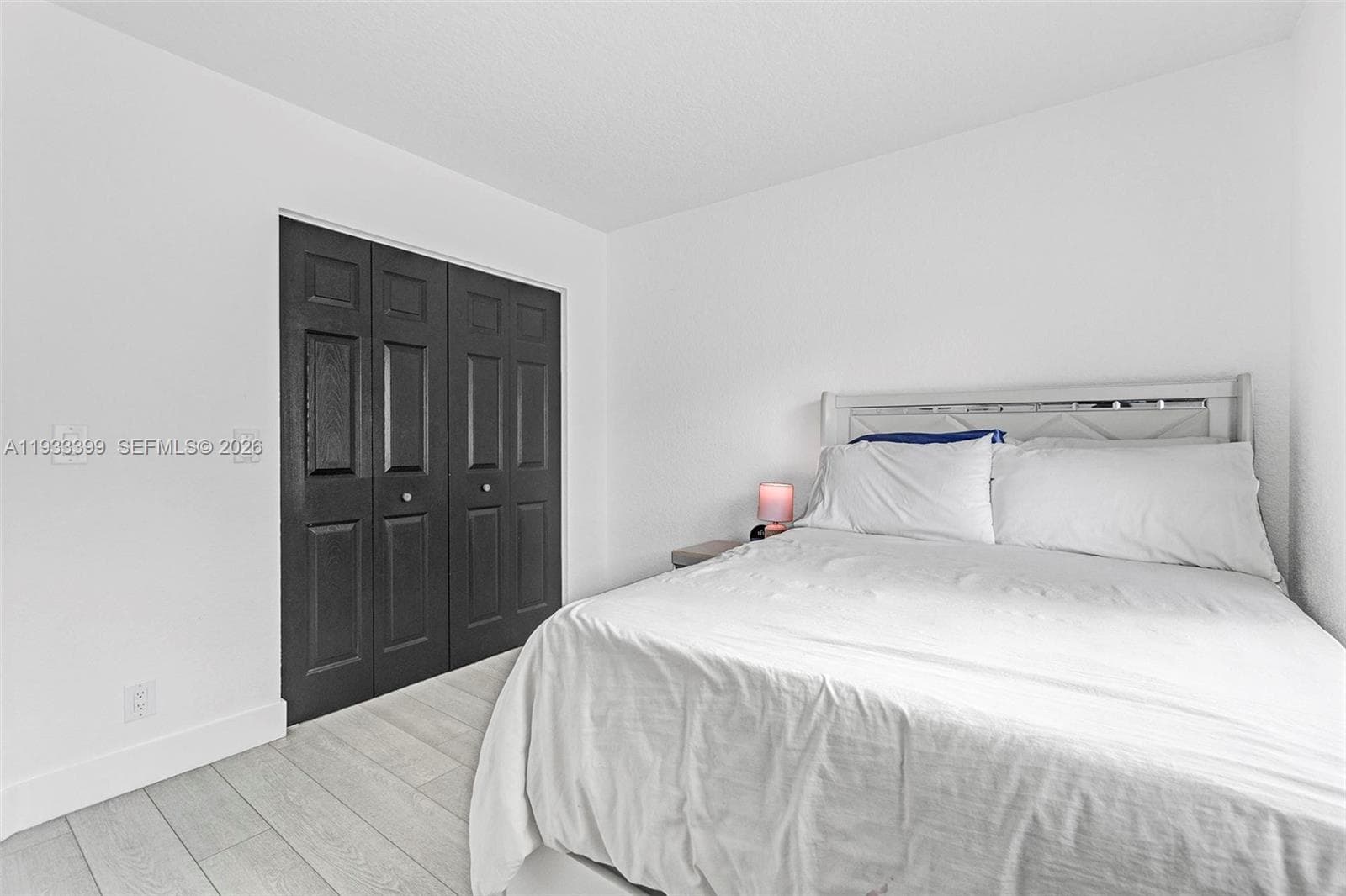 1105 Lake Shore Dr 202 photo 18