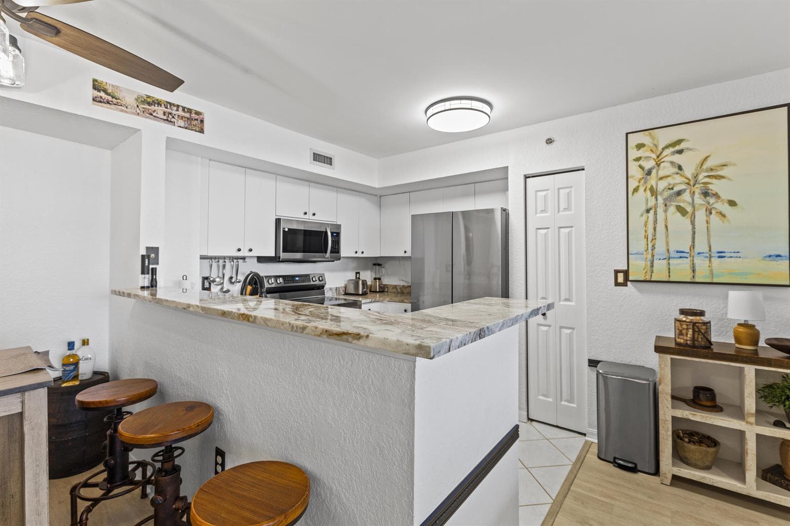 1801 N Flagler Drive 721 photo 8