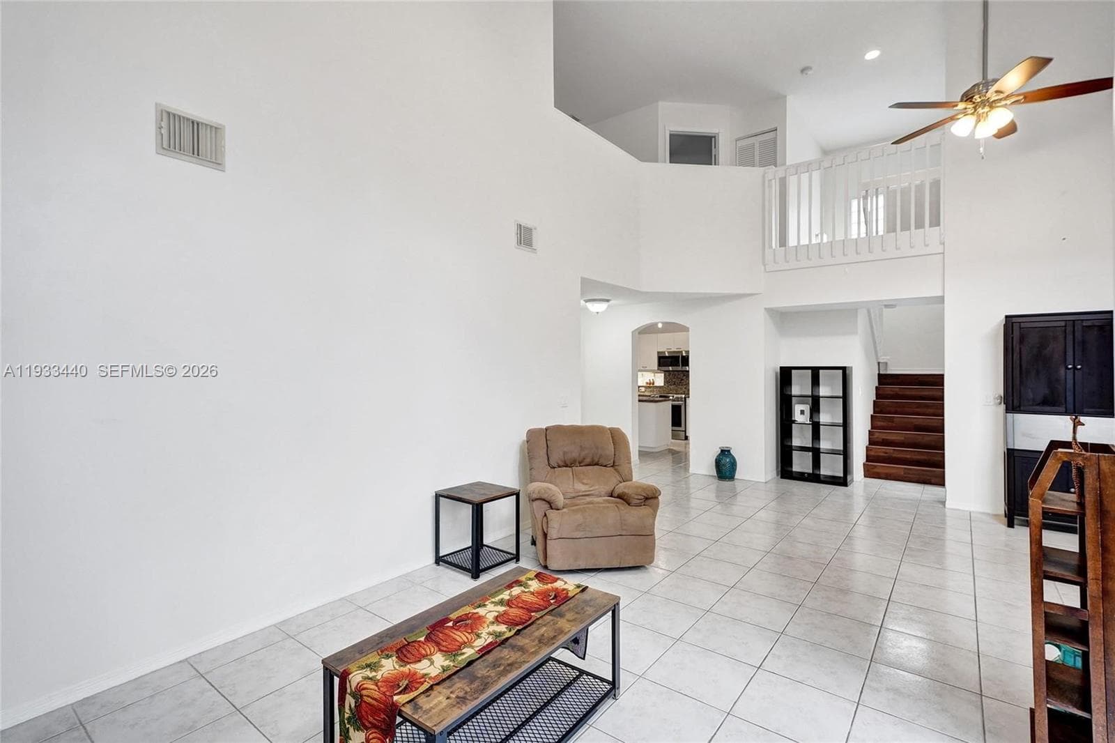 1046 Satinleaf St photo 15