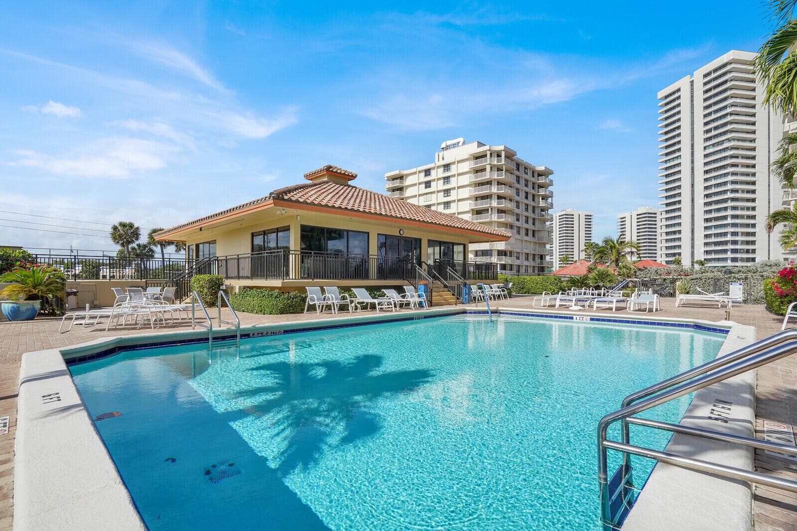 5460 N Ocean Drive 1d photo 5