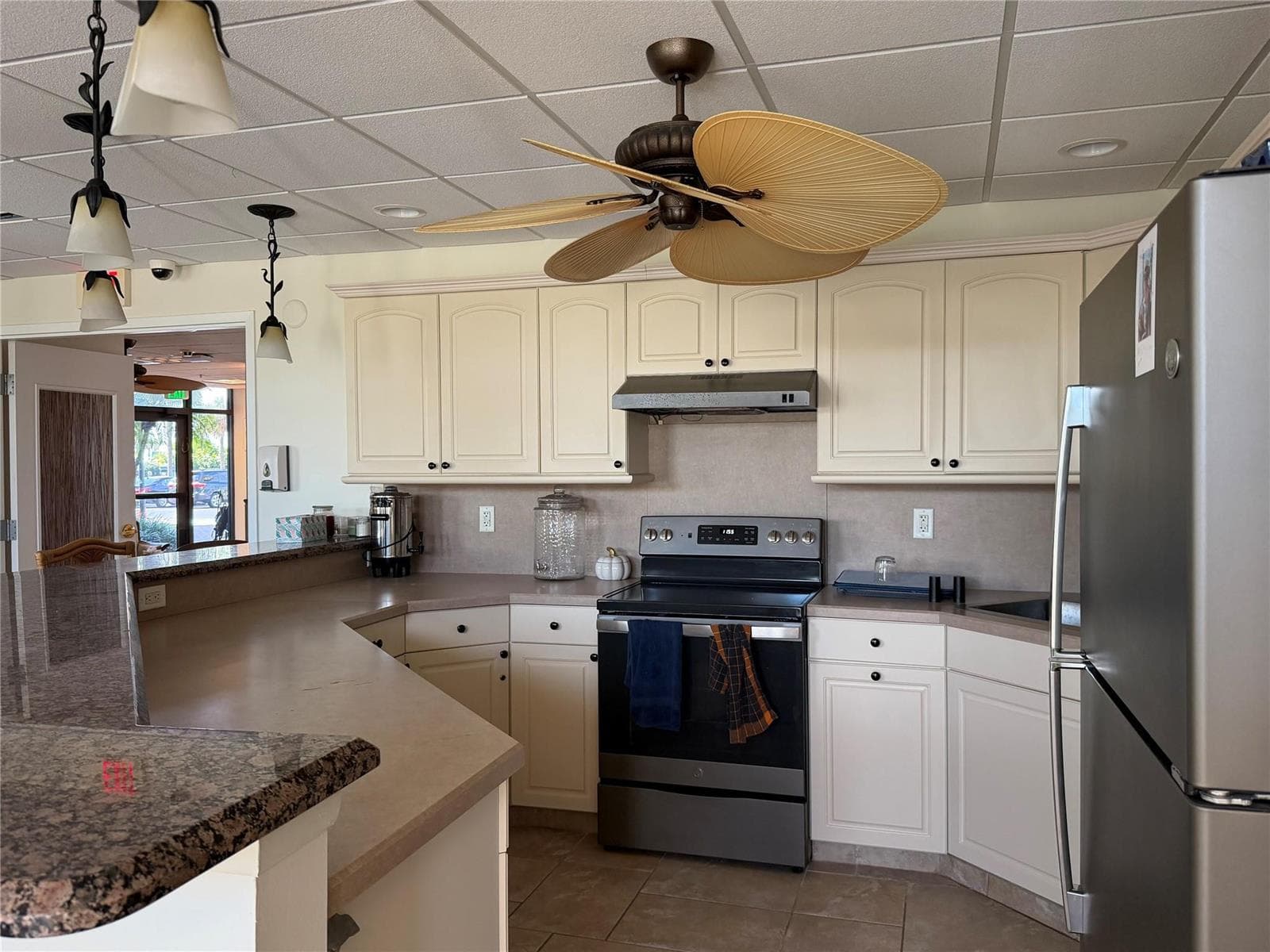 10600 S Ocean Drive 1103 photo 25