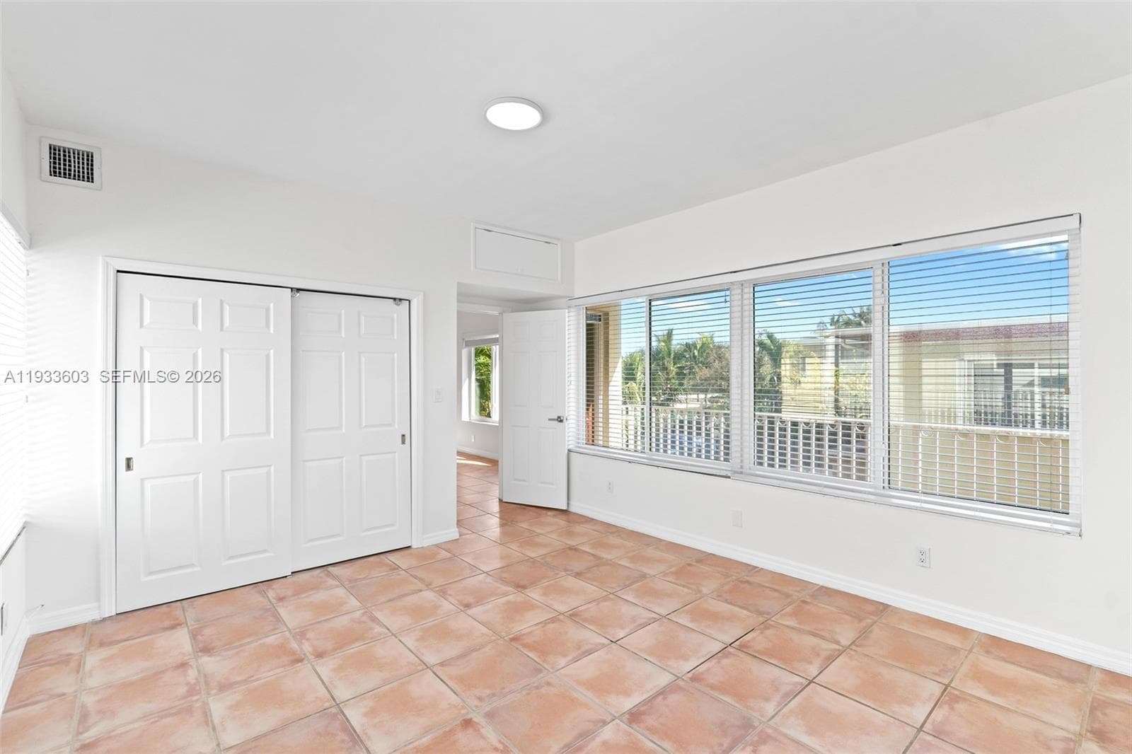 1925 Calais Drive 6 photo 7
