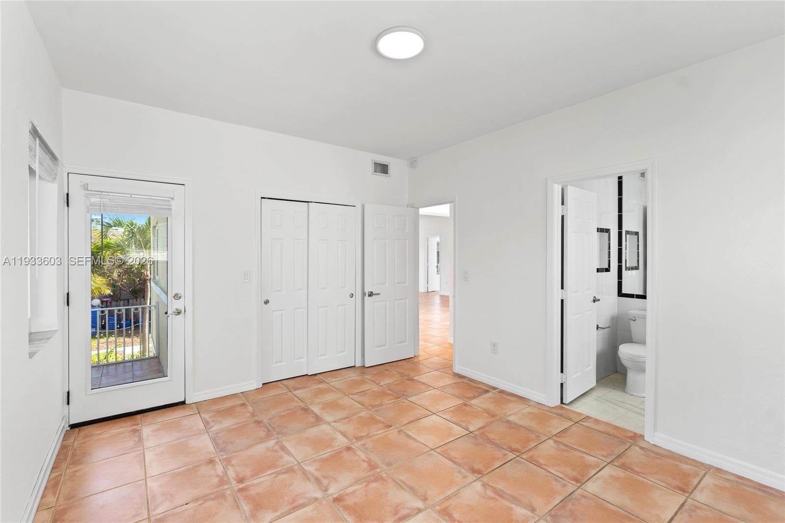 1925 Calais Drive 6 photo 18