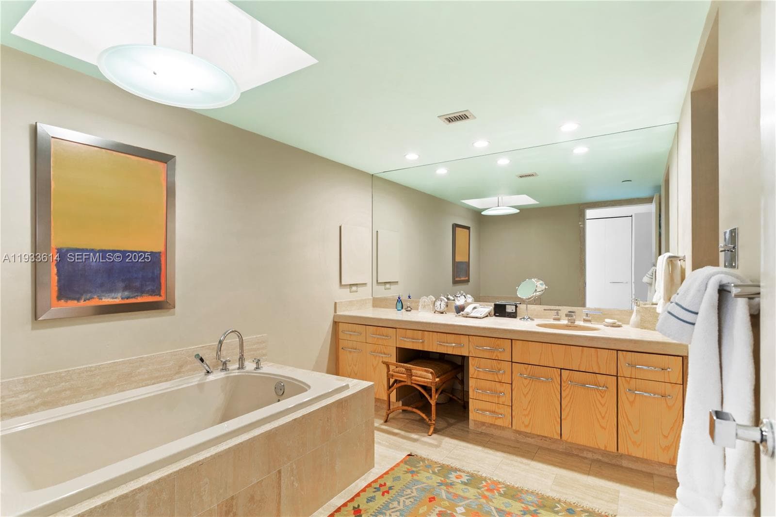 19667 Turnberry Way 17K photo 16