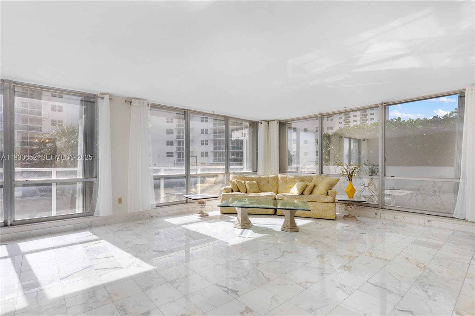 2751 Ocean Dr 208S photo 2