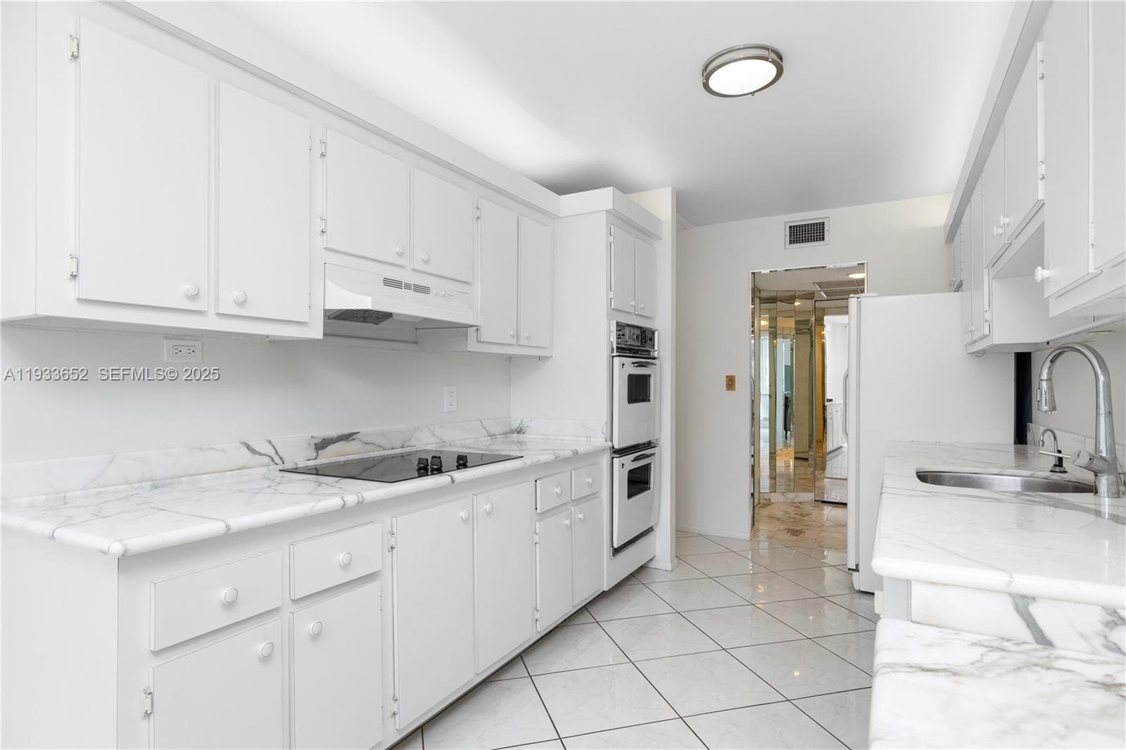 2751 Ocean Dr 208S photo 13