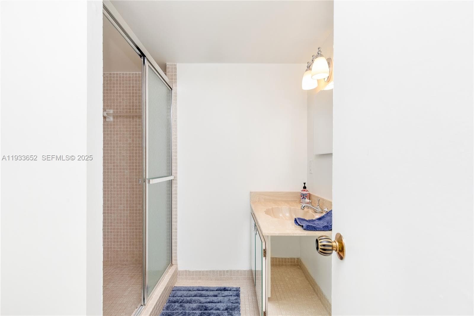 2751 Ocean Dr 208S photo 16