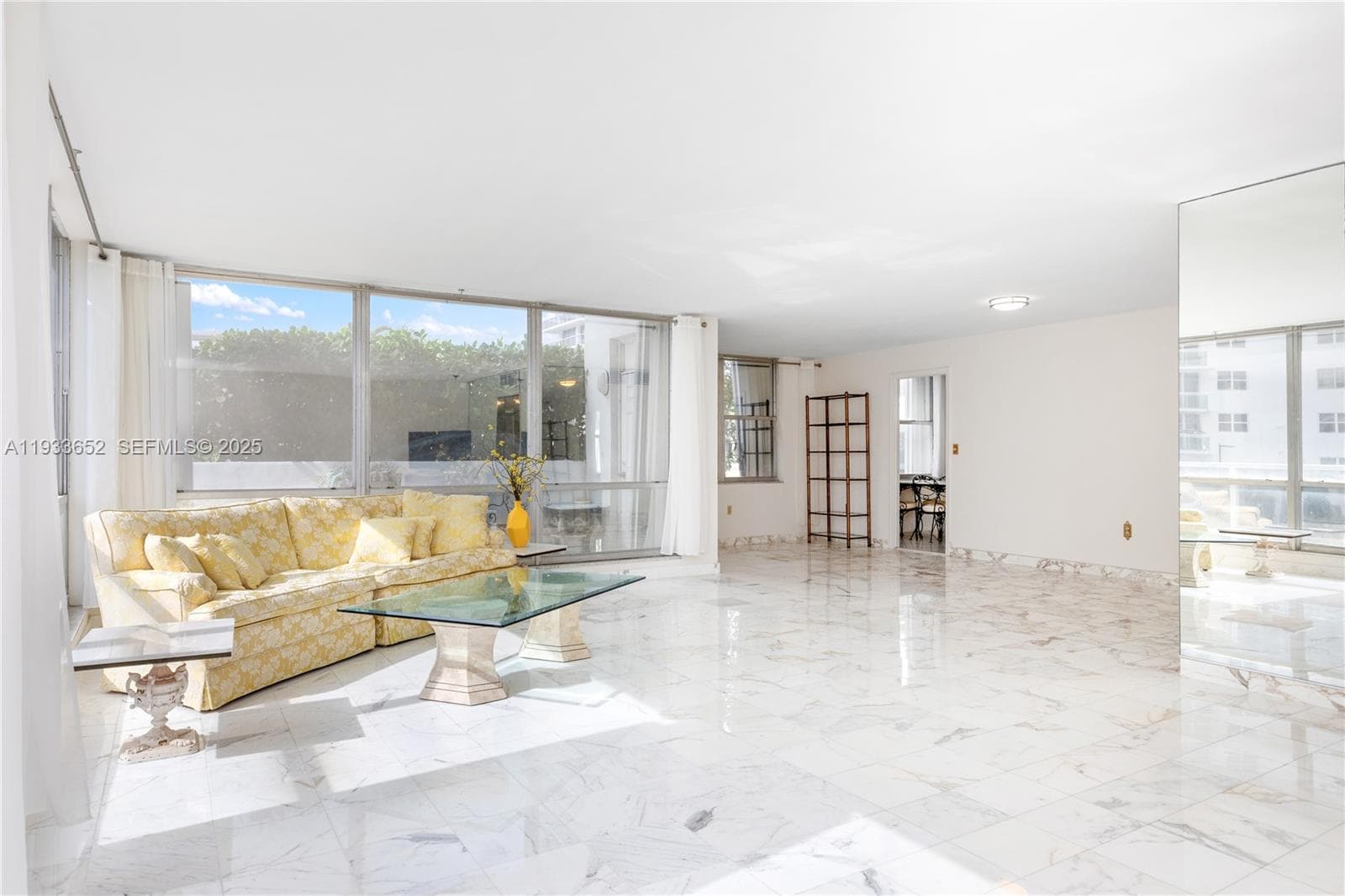 2751 Ocean Dr 208S photo 3