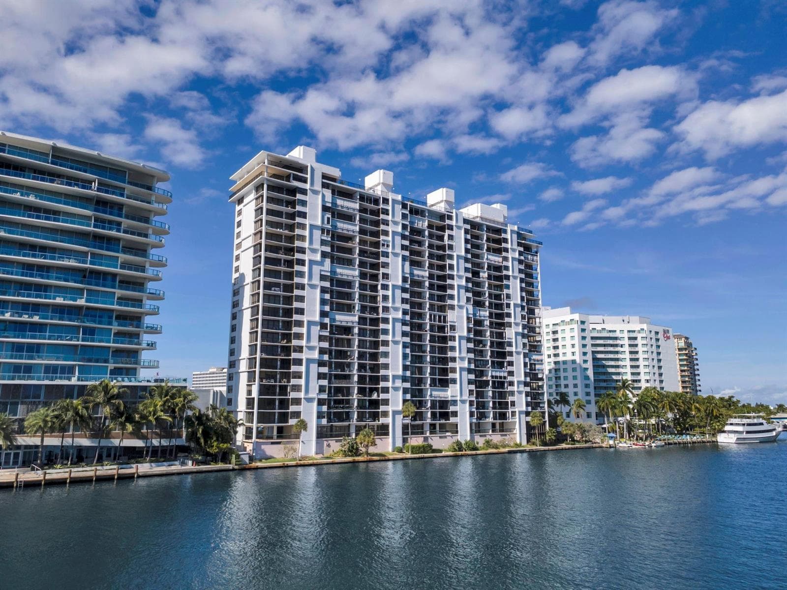 936 Intracoastal Drive 21D photo 7