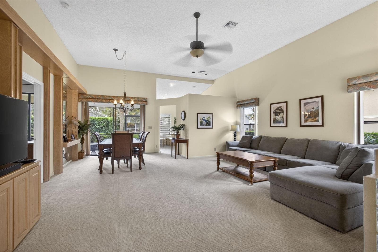 908 Windermere Way photo 6