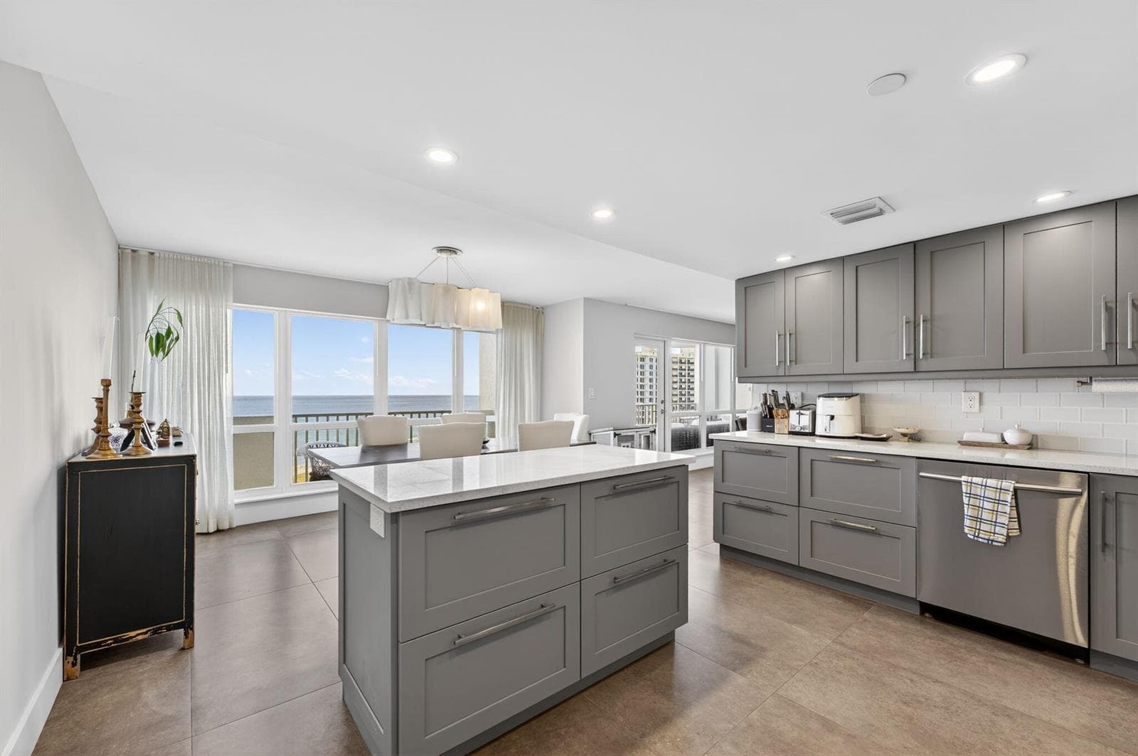 4301 N Ocean Boulevard 1206 photo 13