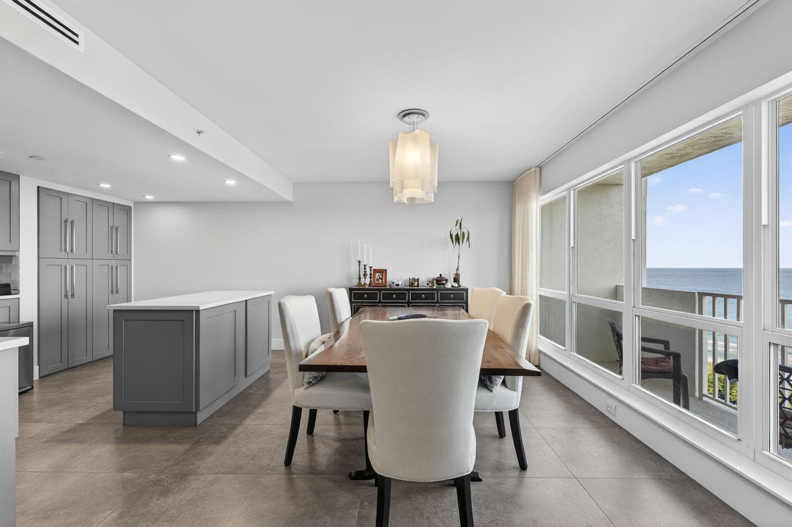 4301 N Ocean Boulevard 1206 photo 16