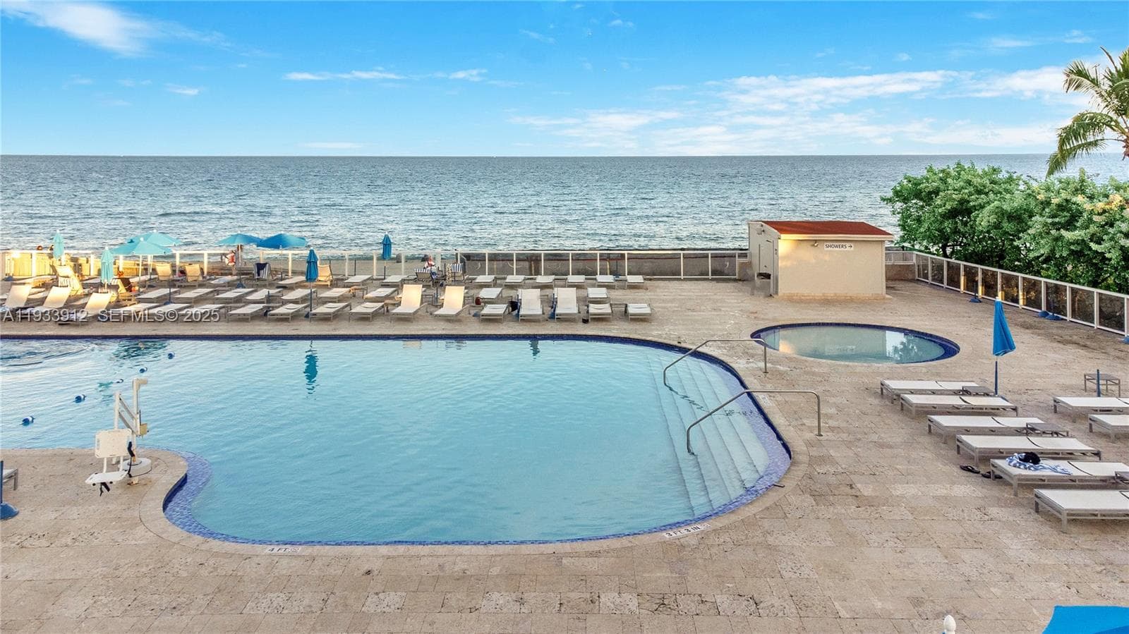 19201 Collins Ave 124 photo 23