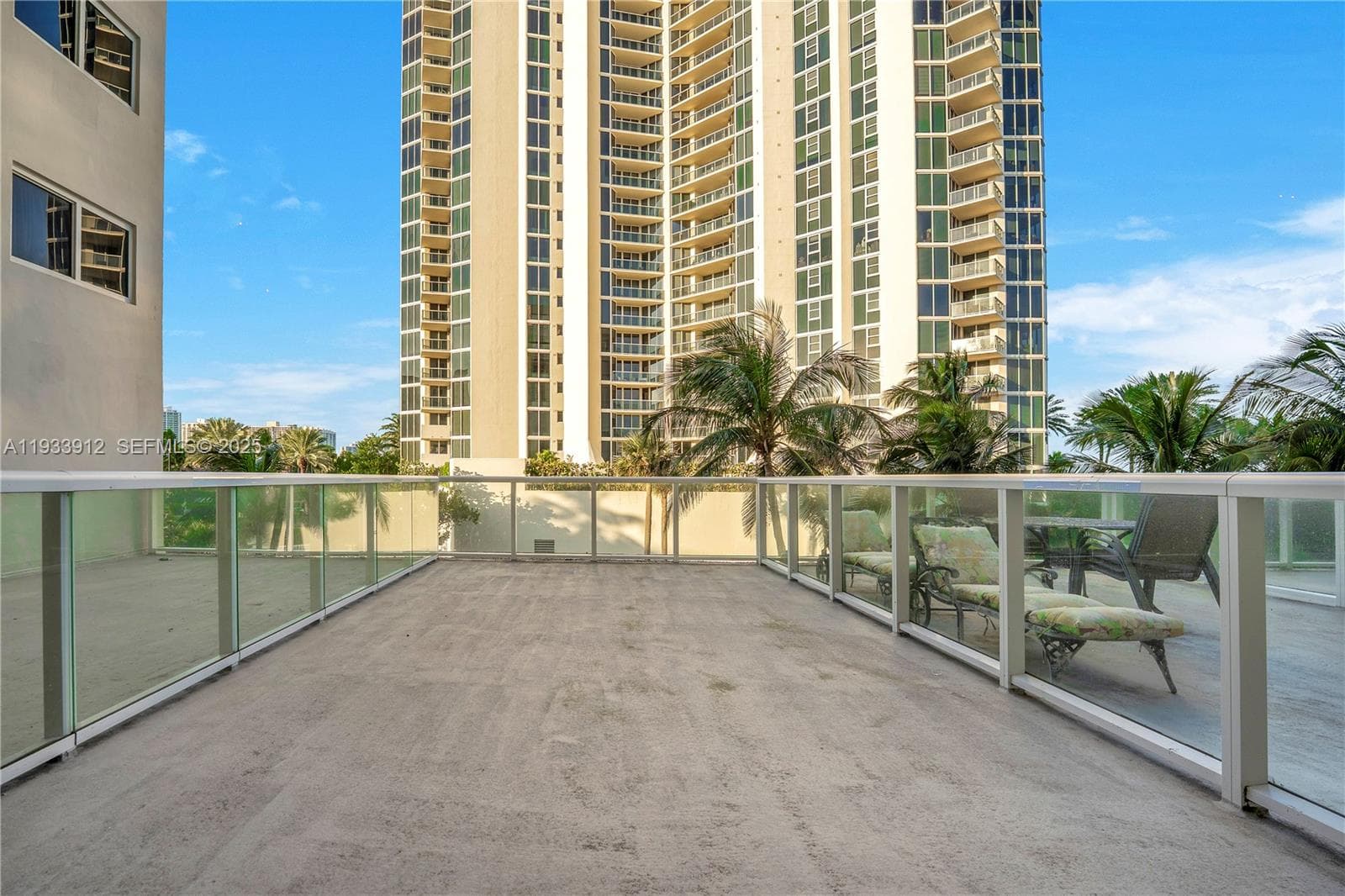 19201 Collins Ave 124 photo 15