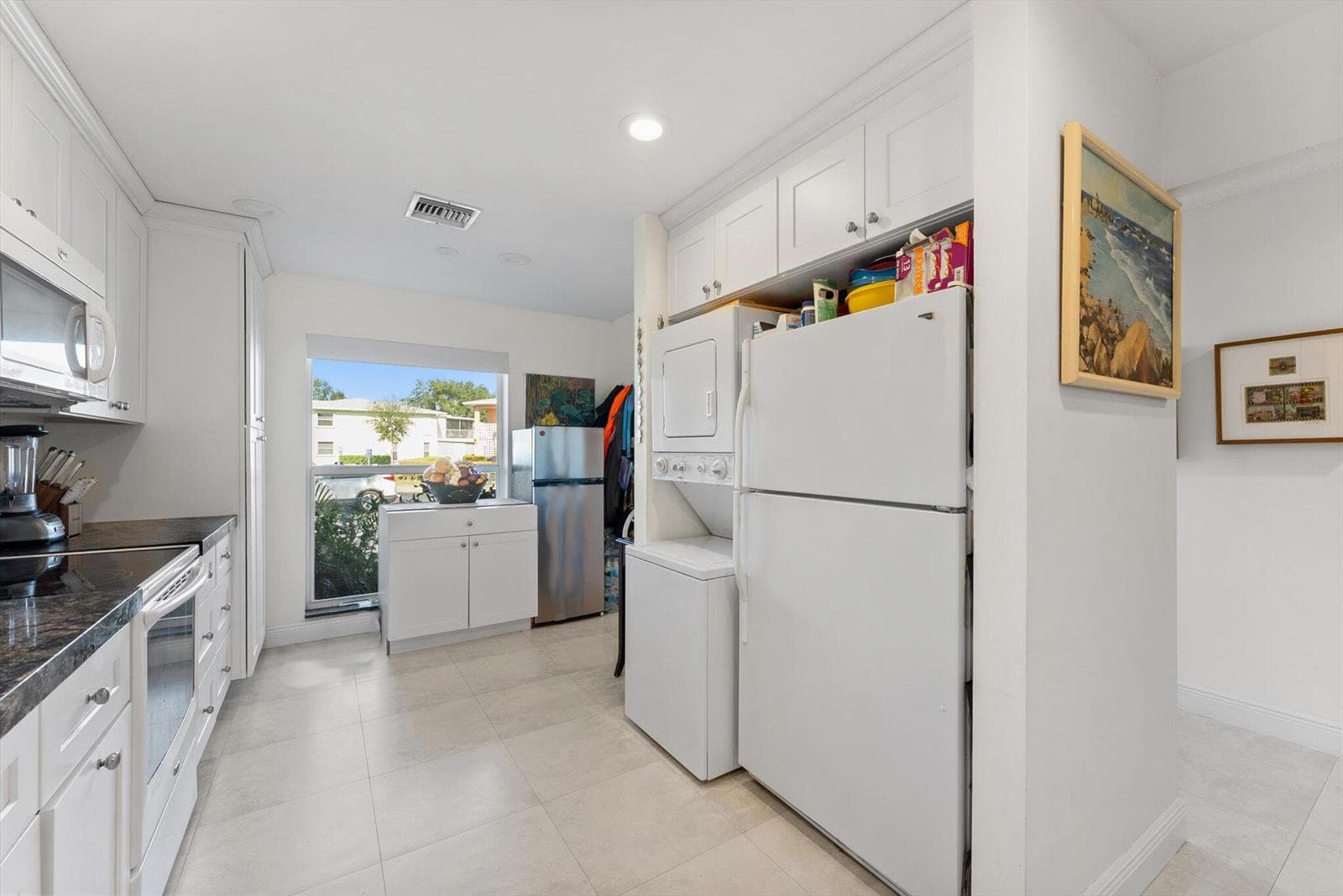 1940 NW 13th Street 12-a photo 12