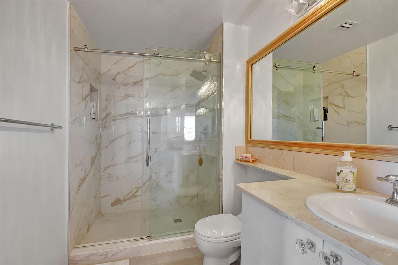 802 W Windward Way 303 photo 10