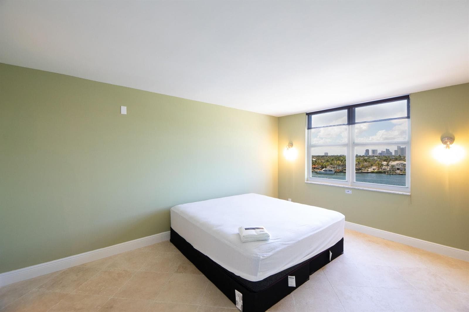 1 Las Olas Circle 605 photo 12