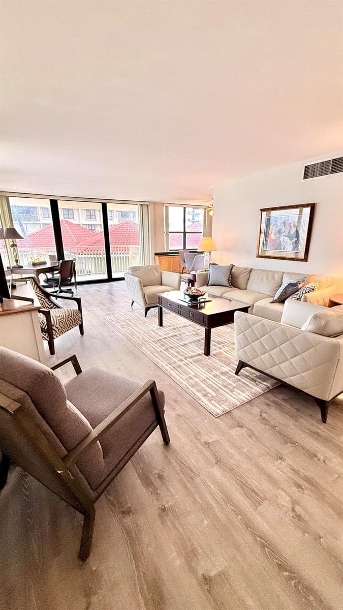 5480 N Ocean Drive B1a photo 2