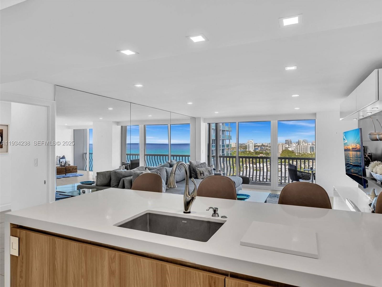2200 S Ocean Ln 2103 photo 9