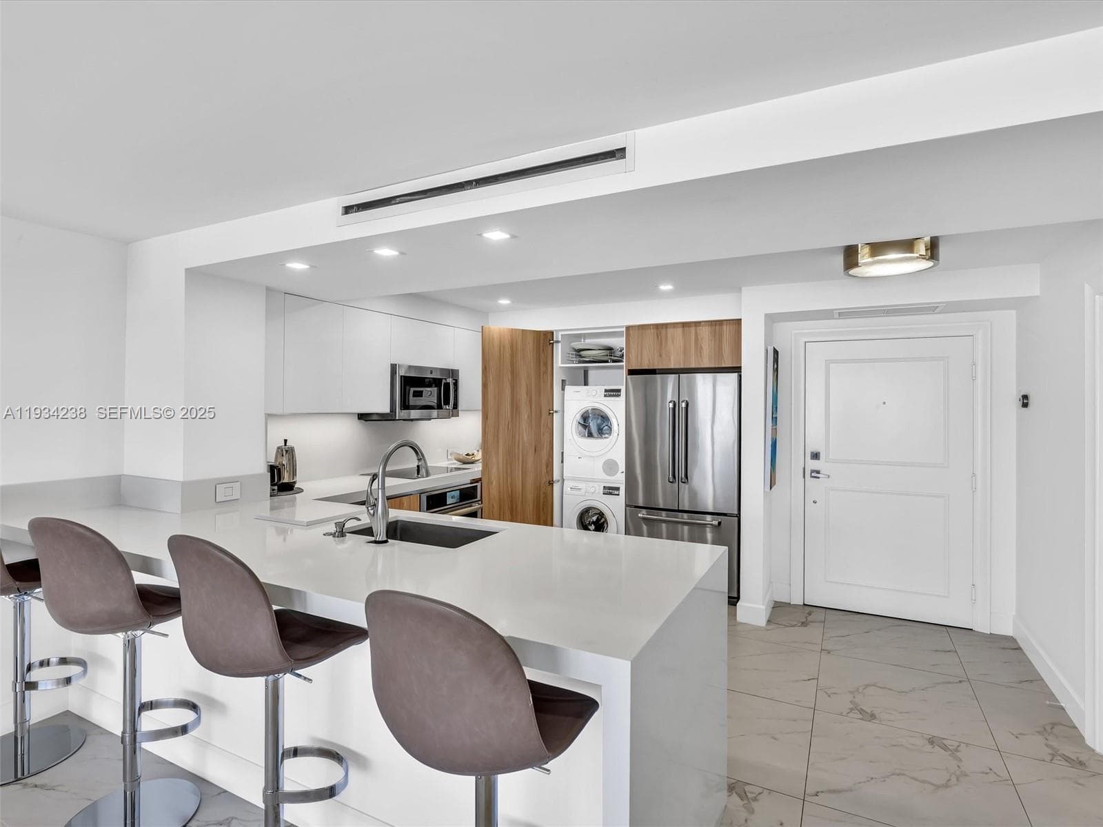 2200 S Ocean Ln 2103 photo 11