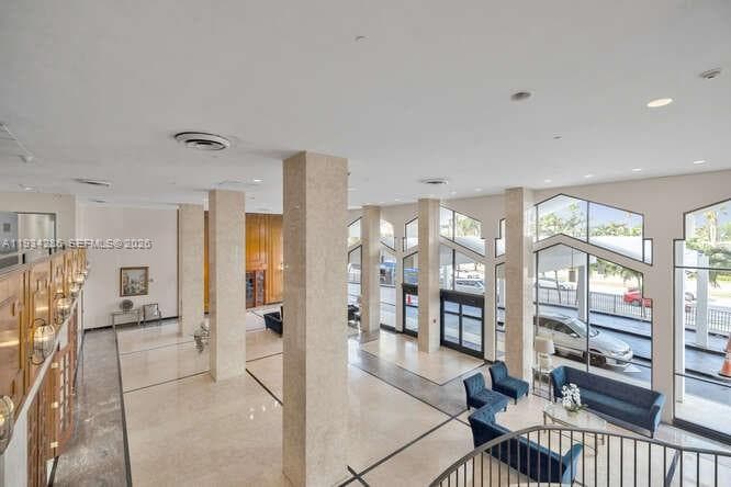 5601 Collins Ave 1019 photo 10