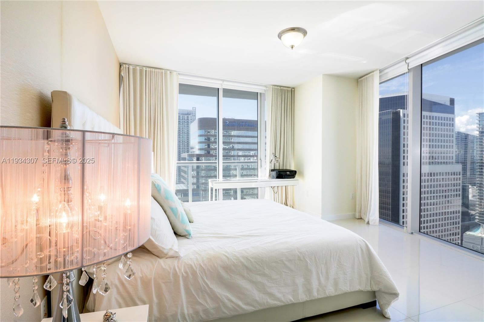 495 Brickell Ave 4011 photo 8
