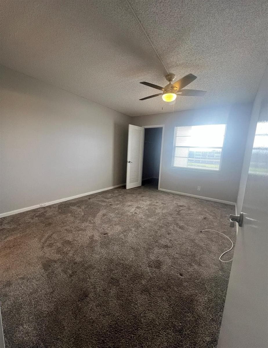 3050 Wolverton C 3050 photo 15