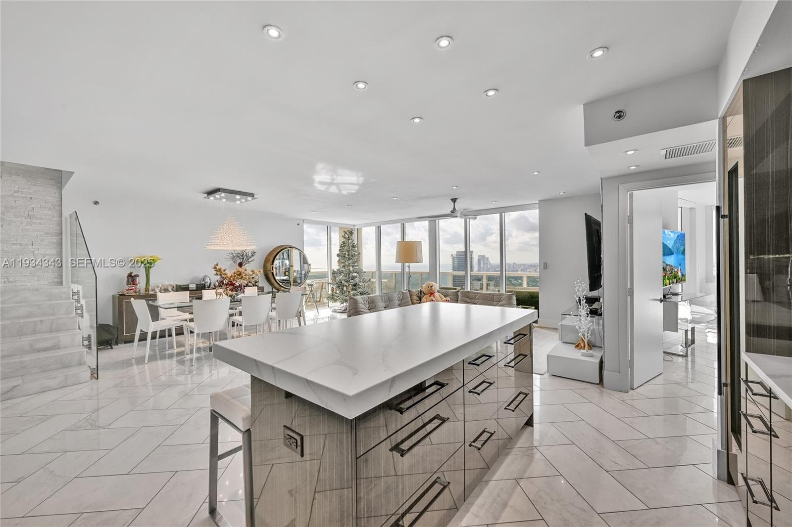 1850 S Ocean Dr PH4405 photo 12