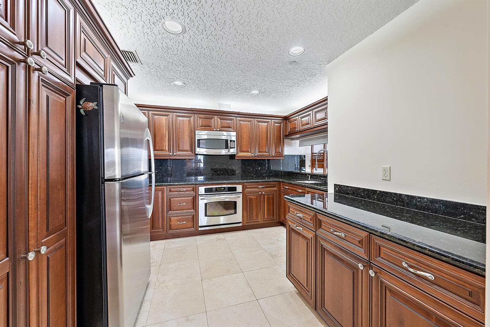 926 Oak Harbour Drive photo 9