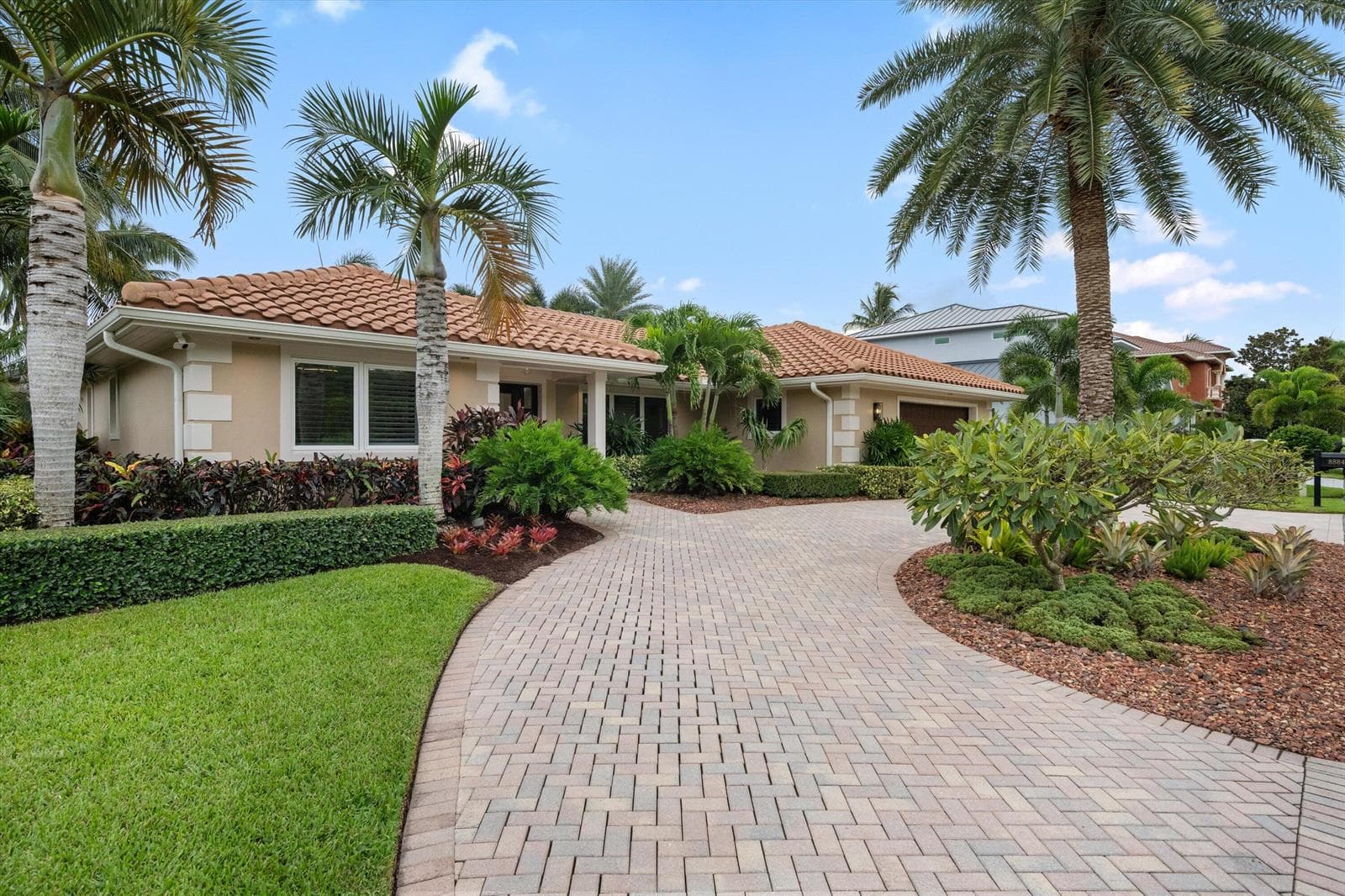 8884 SE Pelican Island Way photo 6