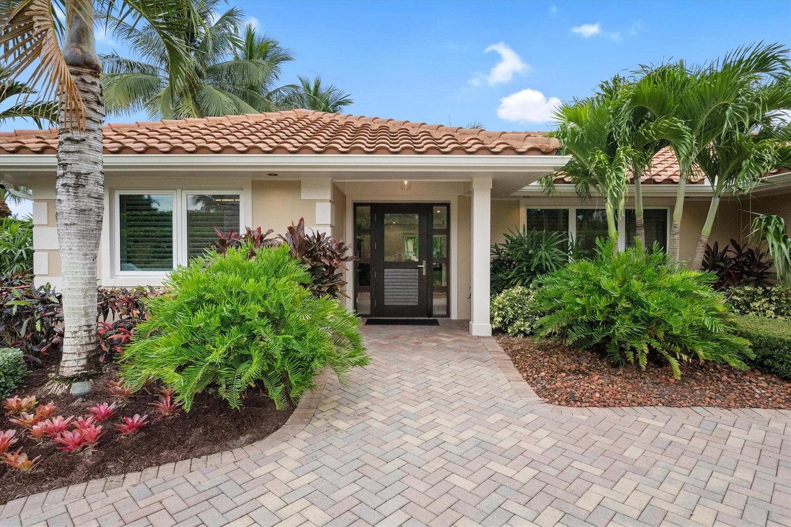 8884 SE Pelican Island Way photo 9