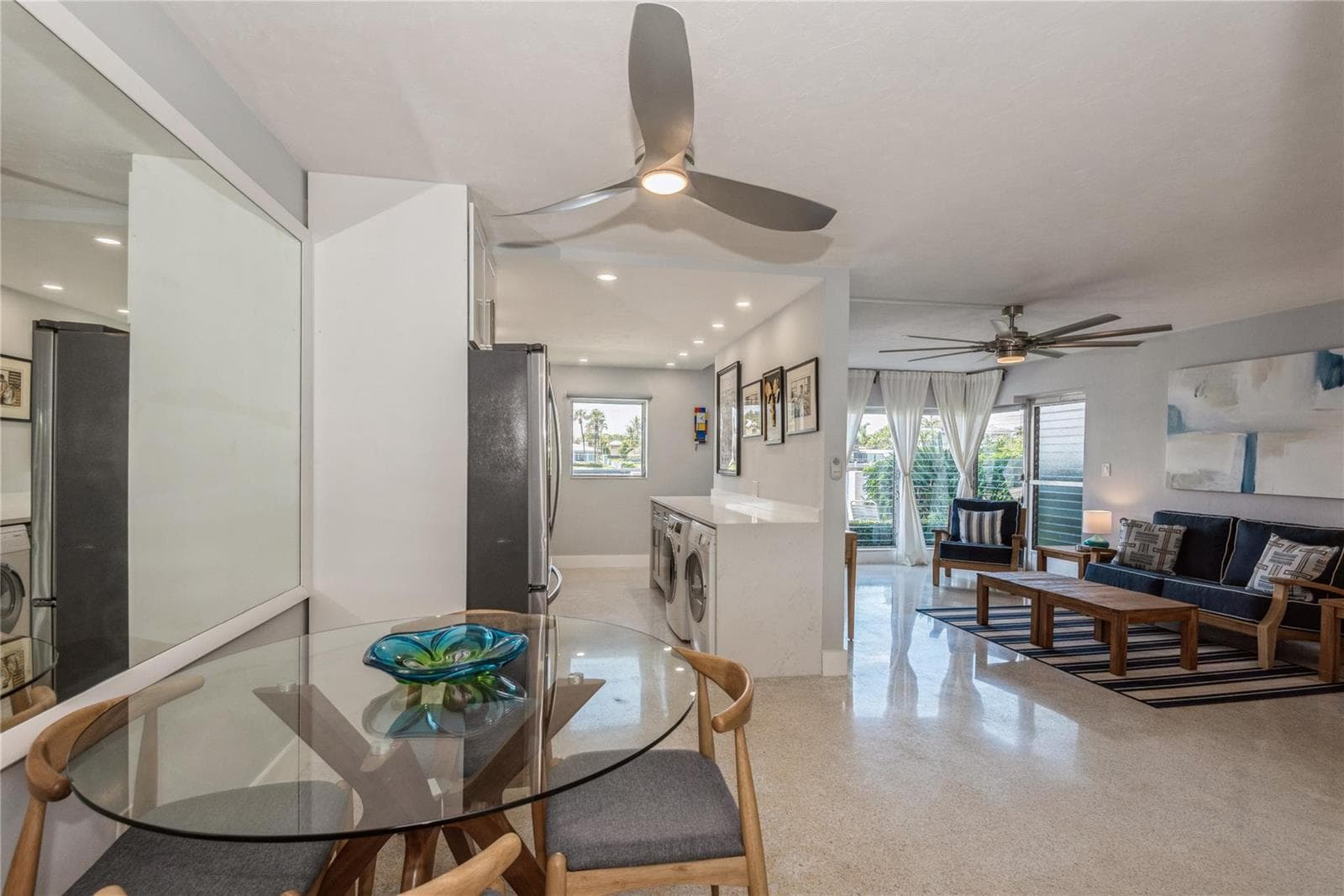 561 Bayshore Drive 6 photo 5