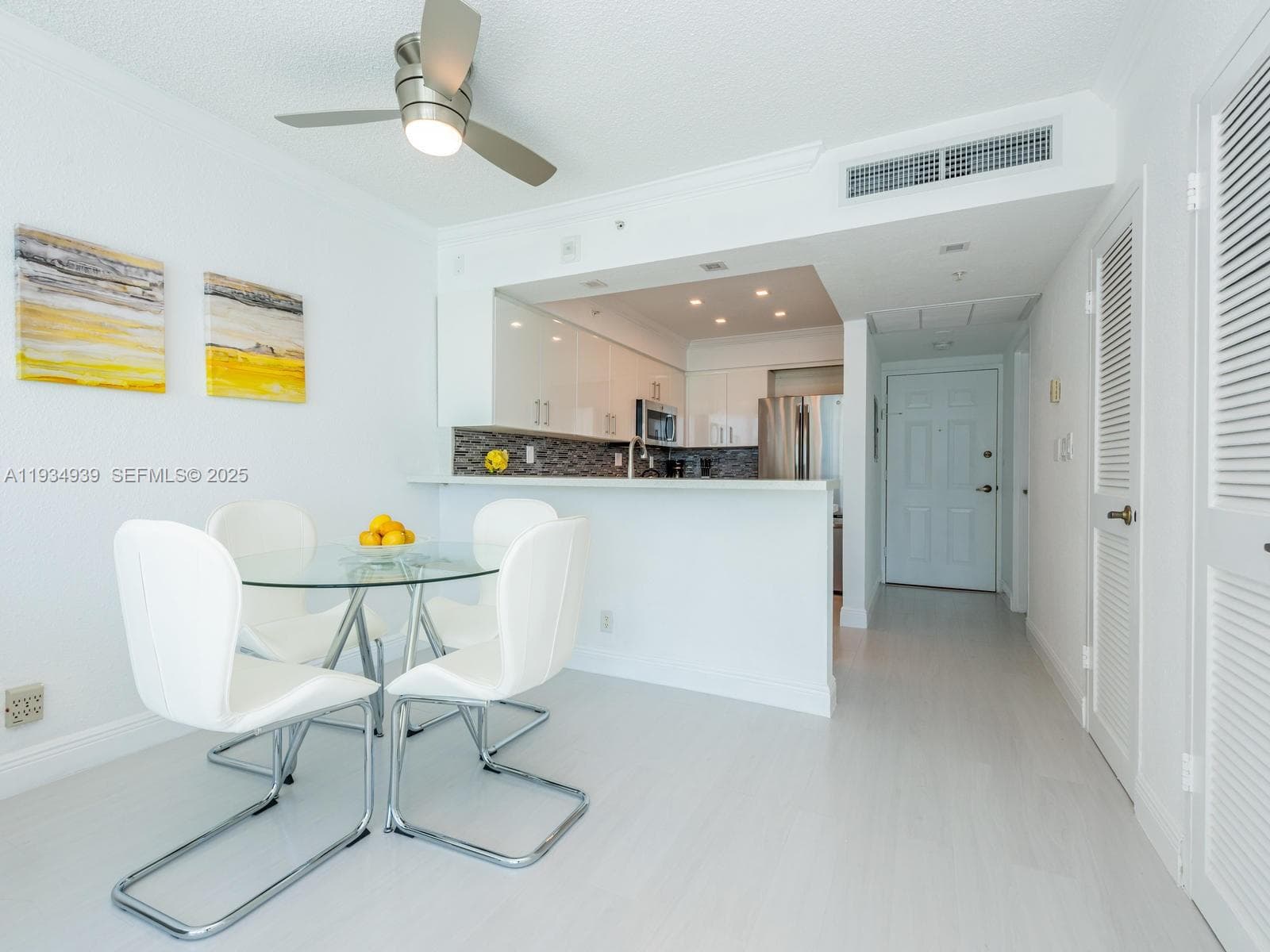 2501 S Ocean Dr 1012(available August 31) photo 13