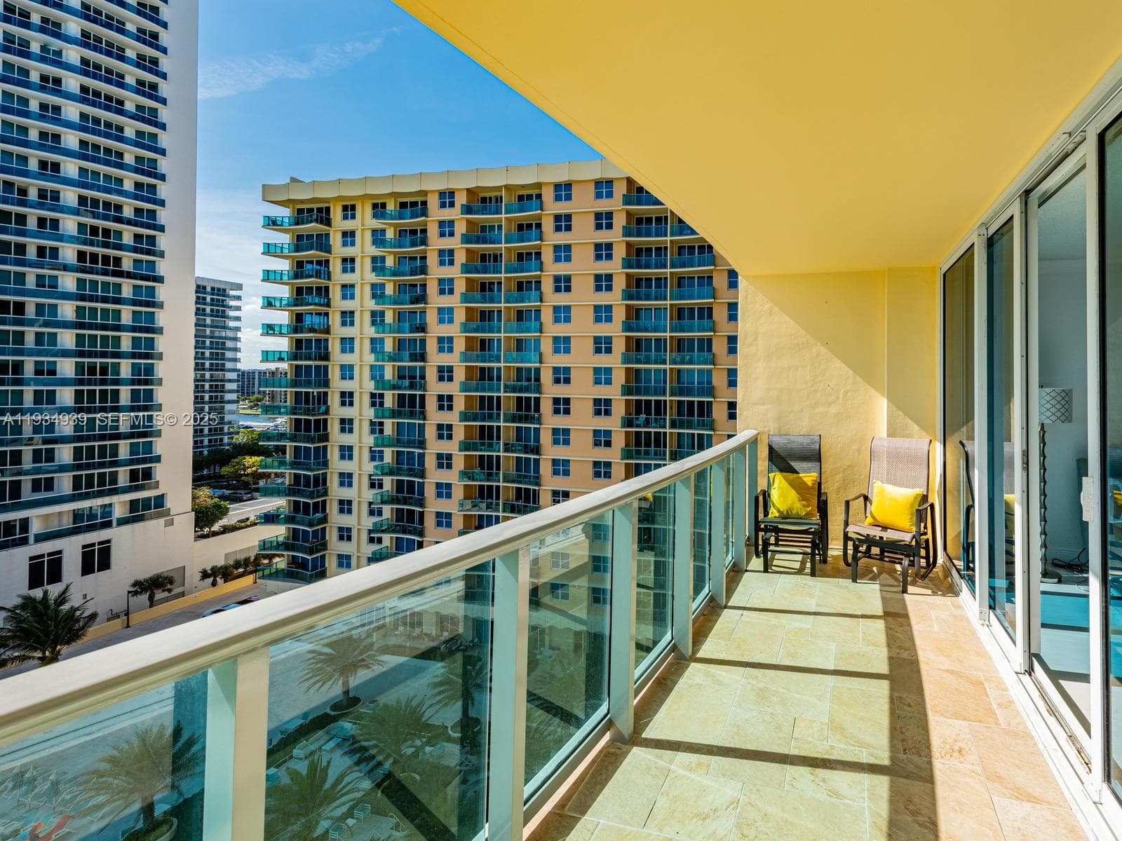 2501 S Ocean Dr 1012(available August 31) photo 17