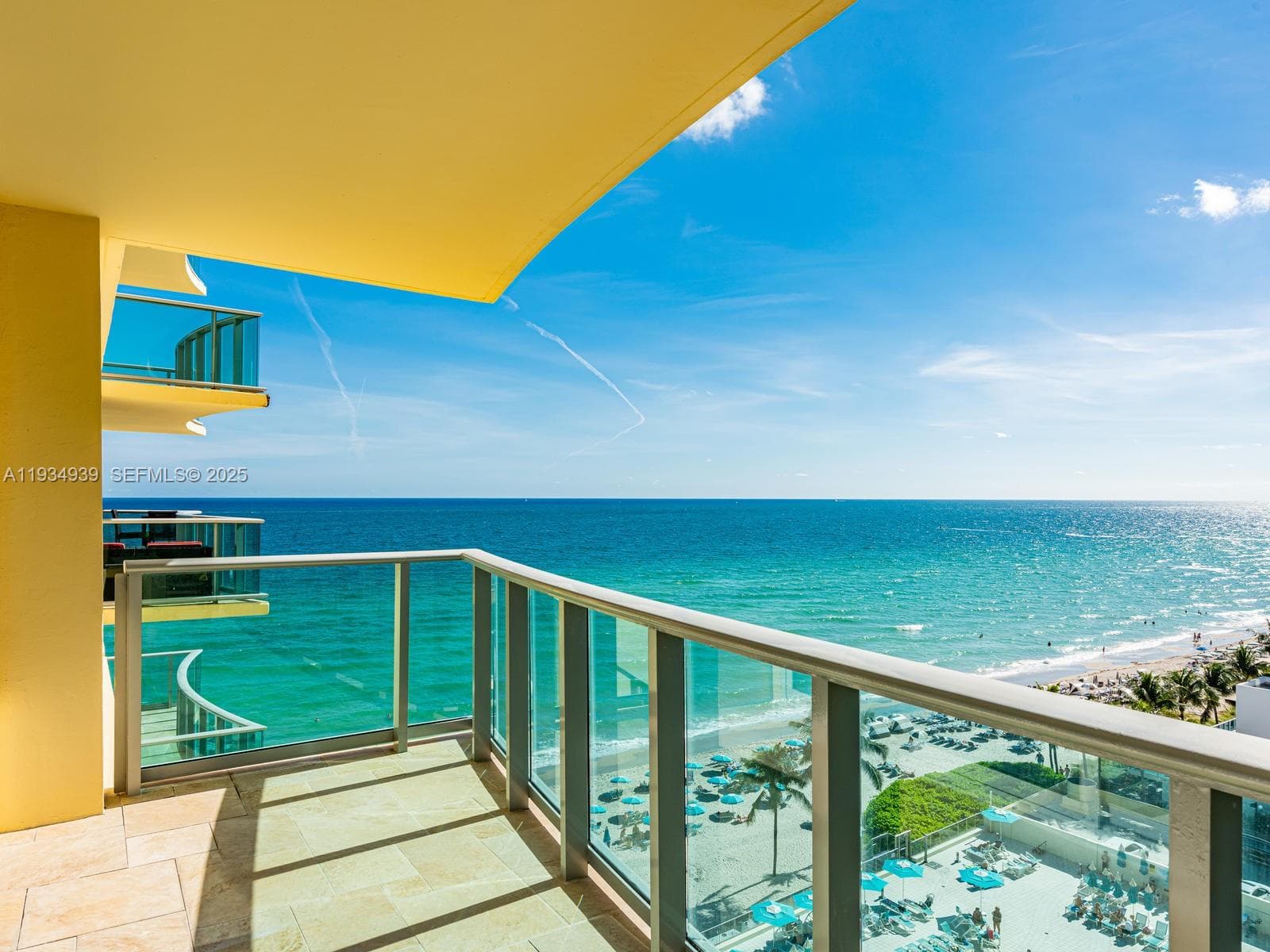 2501 S Ocean Dr 1012(available August 31) photo 1