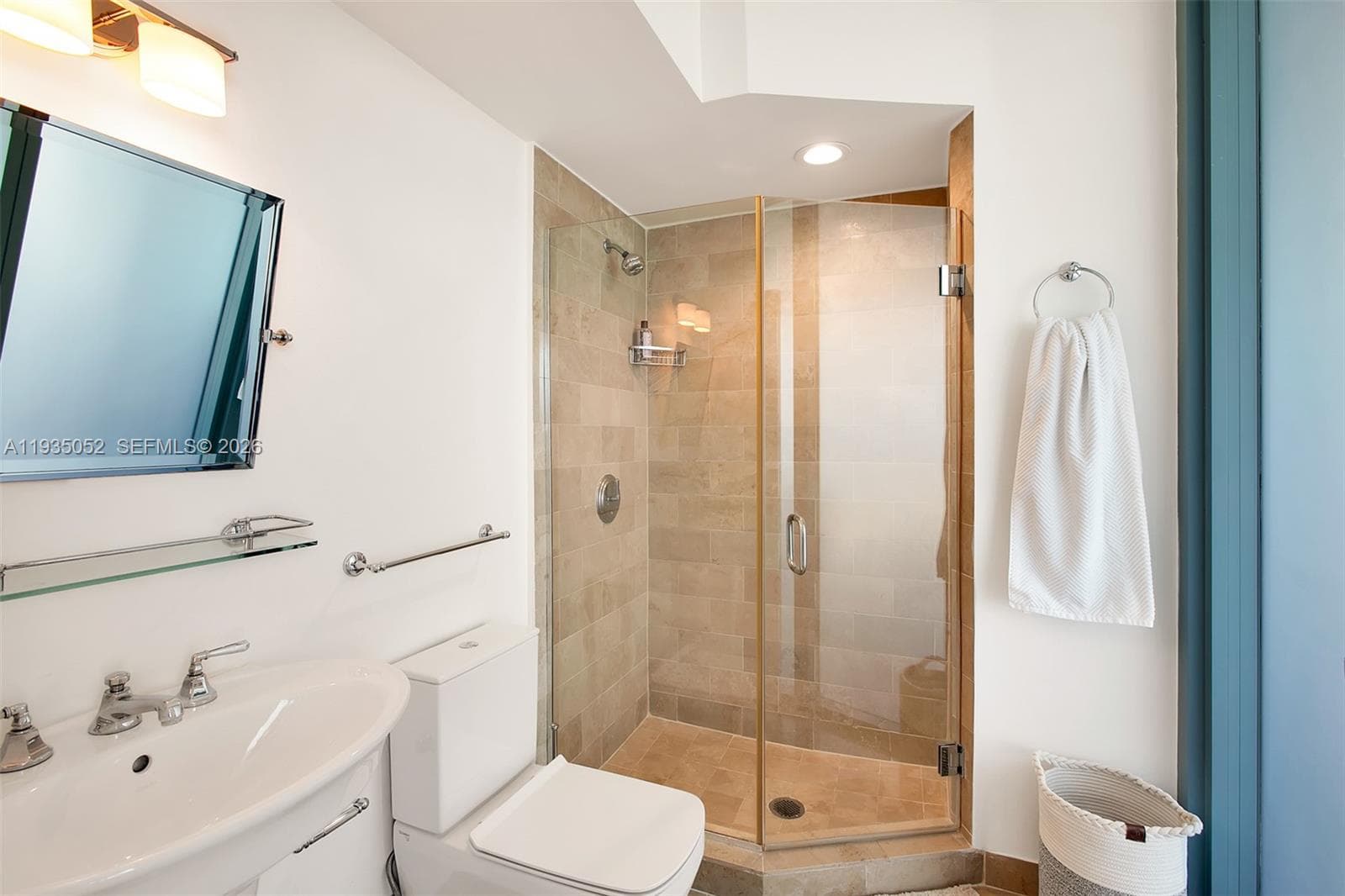 1500 Ocean Dr 1201 photo 24