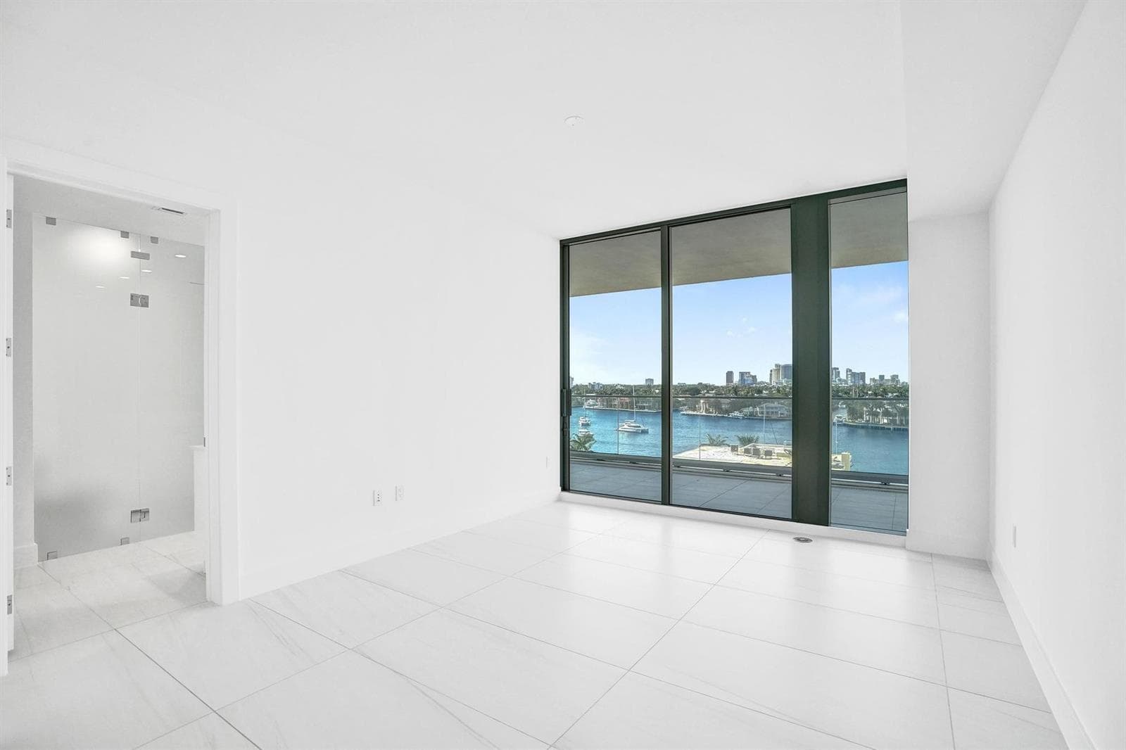 153 N Seabreeze Boulevard 504-s photo 14