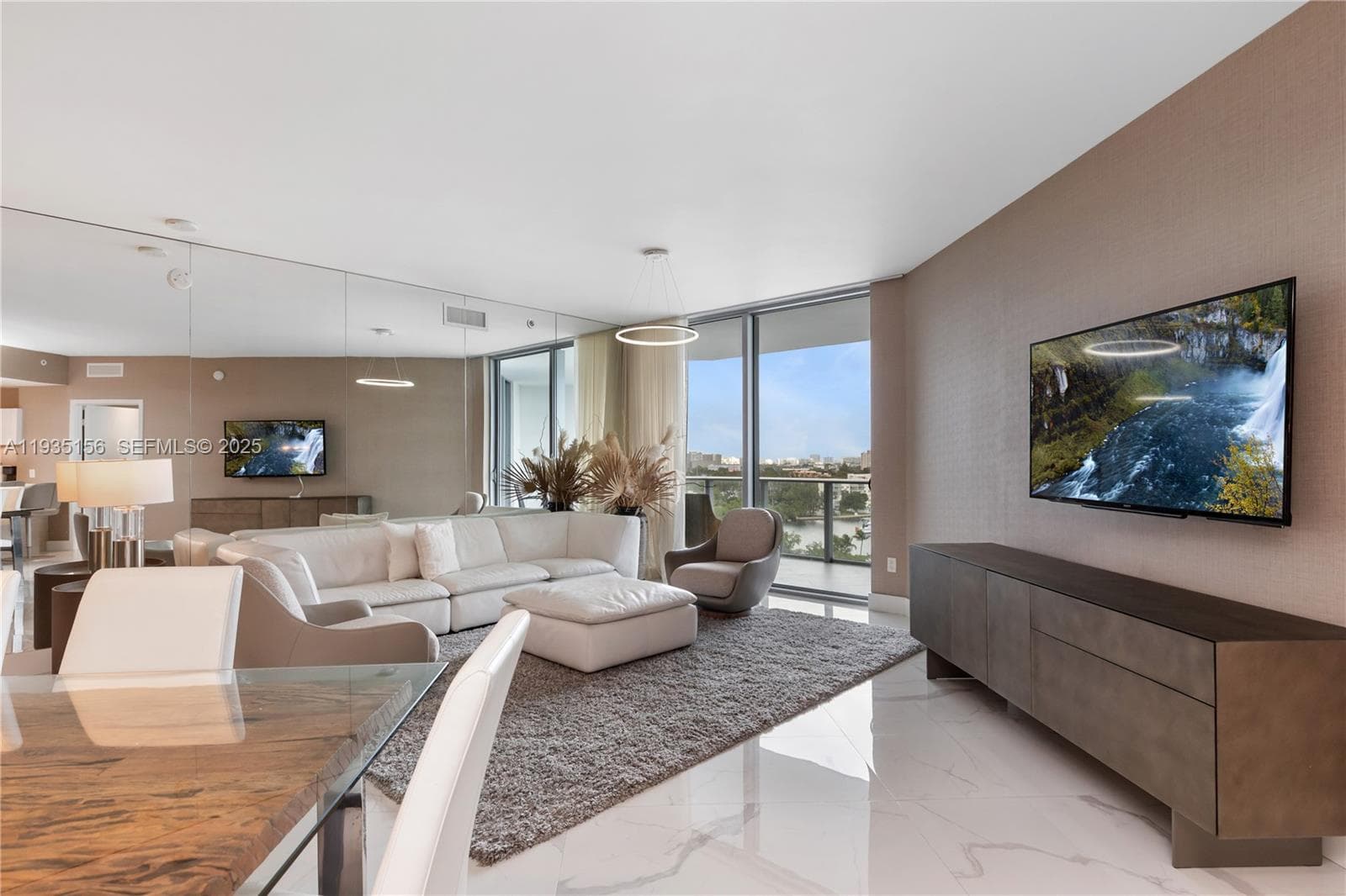 17301 Biscayne Blvd 908 photo 4