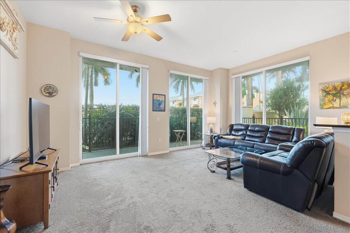 700 E Boynton Beach Boulevard 101 photo 12
