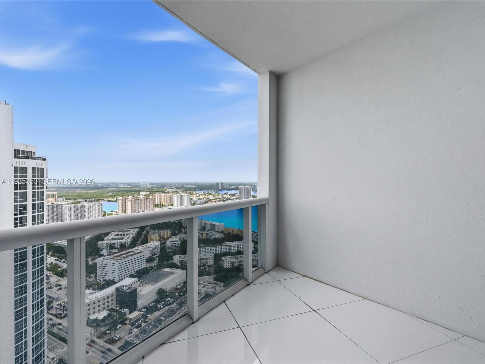 18201 Collins Ave 5508 photo 15