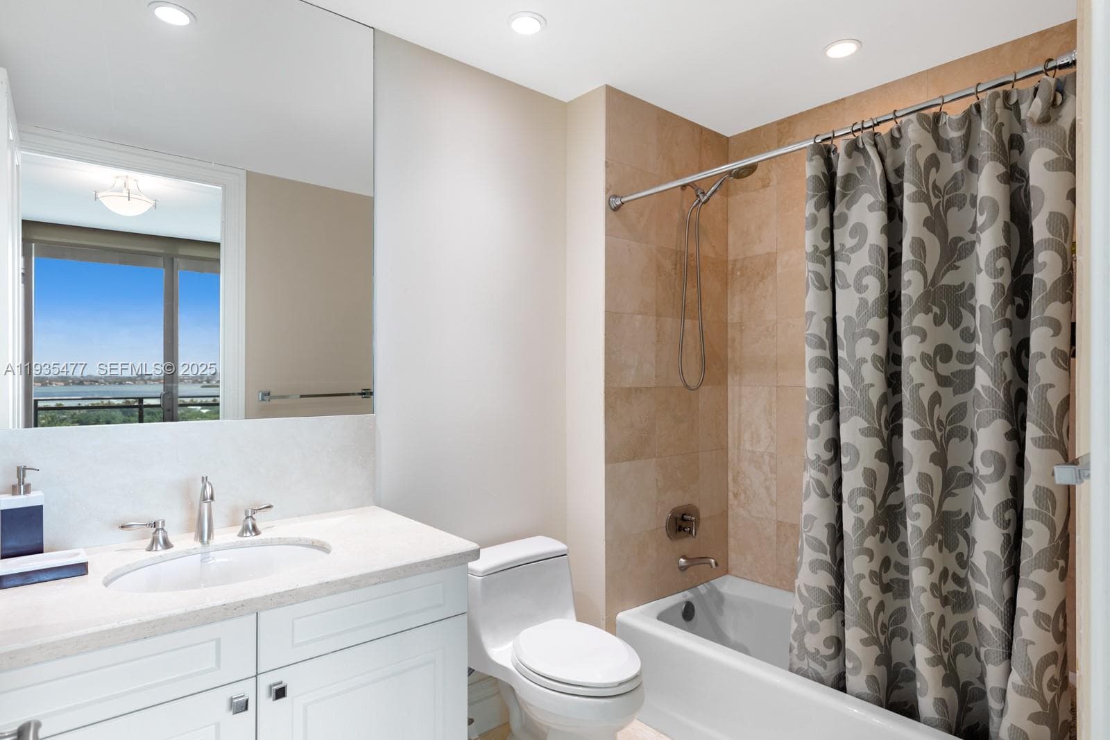 10295 Collins Ave 803 photo 16
