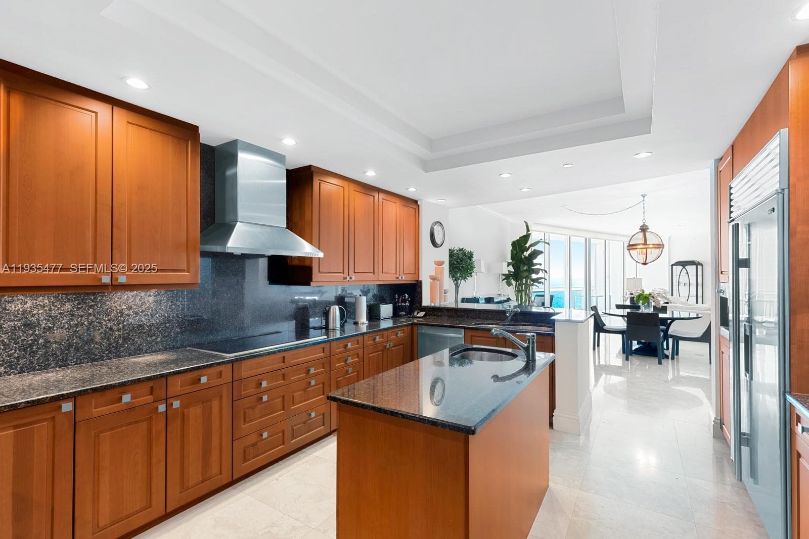 10295 Collins Ave 803 photo 7