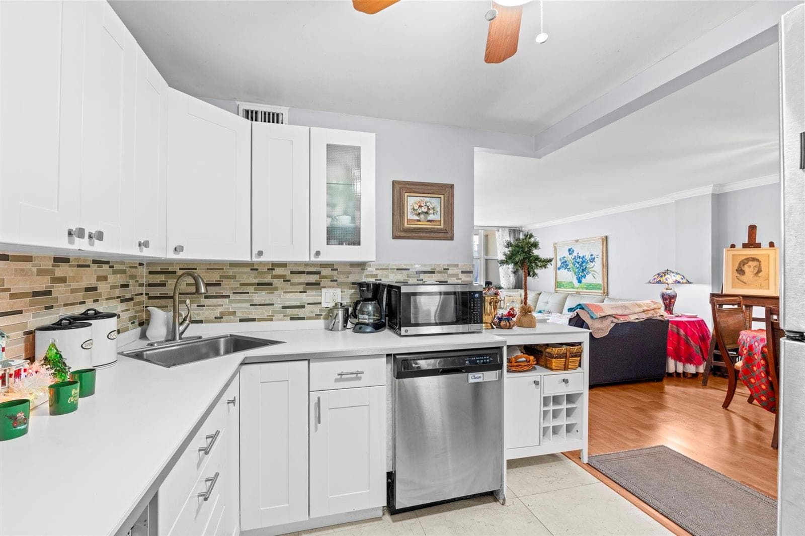 305 N Pompano Beach Boulevard 510 photo 16