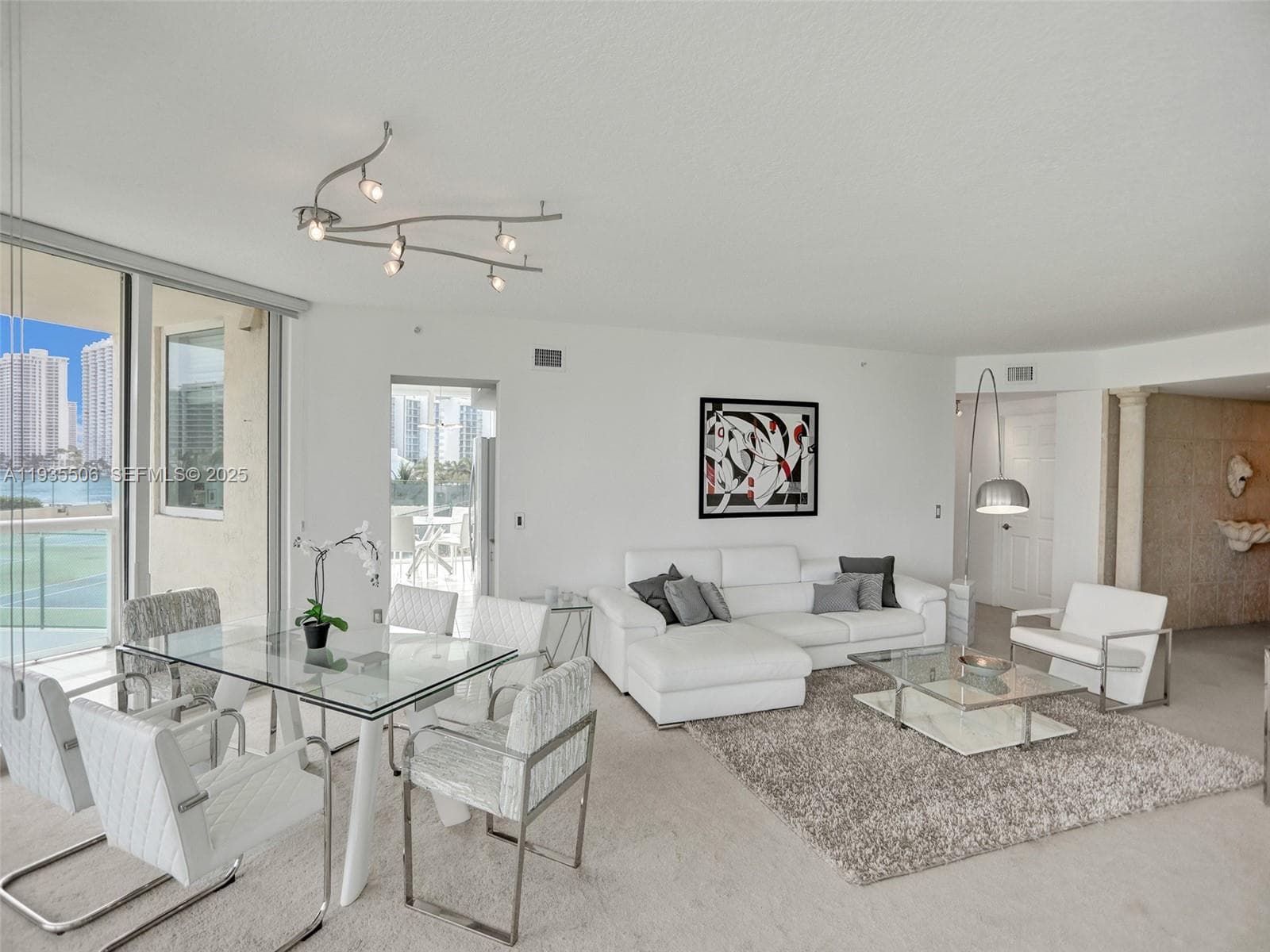 3370 Hidden Bay Dr 508 photo 3